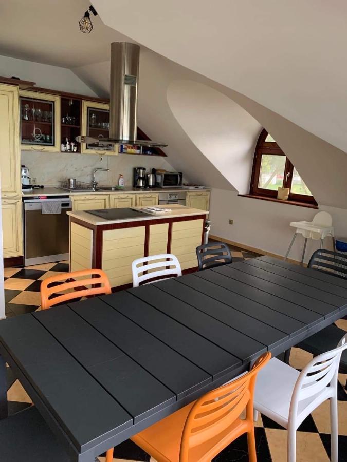 Szines Panorama Apartman Balatonlelle Eksteriør billede